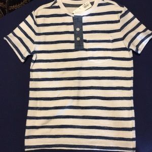 Boys Old Navy white with navy stripes
